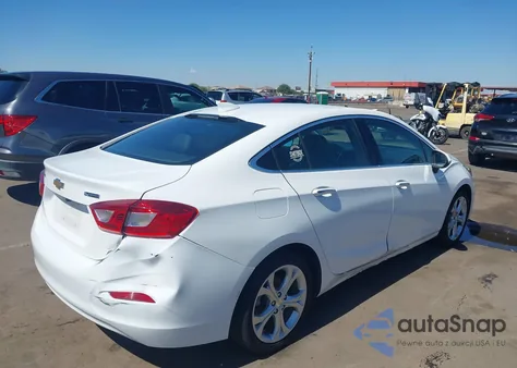 2018 Chevrolet Cruze Premier Auto из США, поврежденный, VIN 1G1BF5SM7J7190644